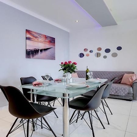 Adorable Apartment Ena Каштела Екстер'єр фото